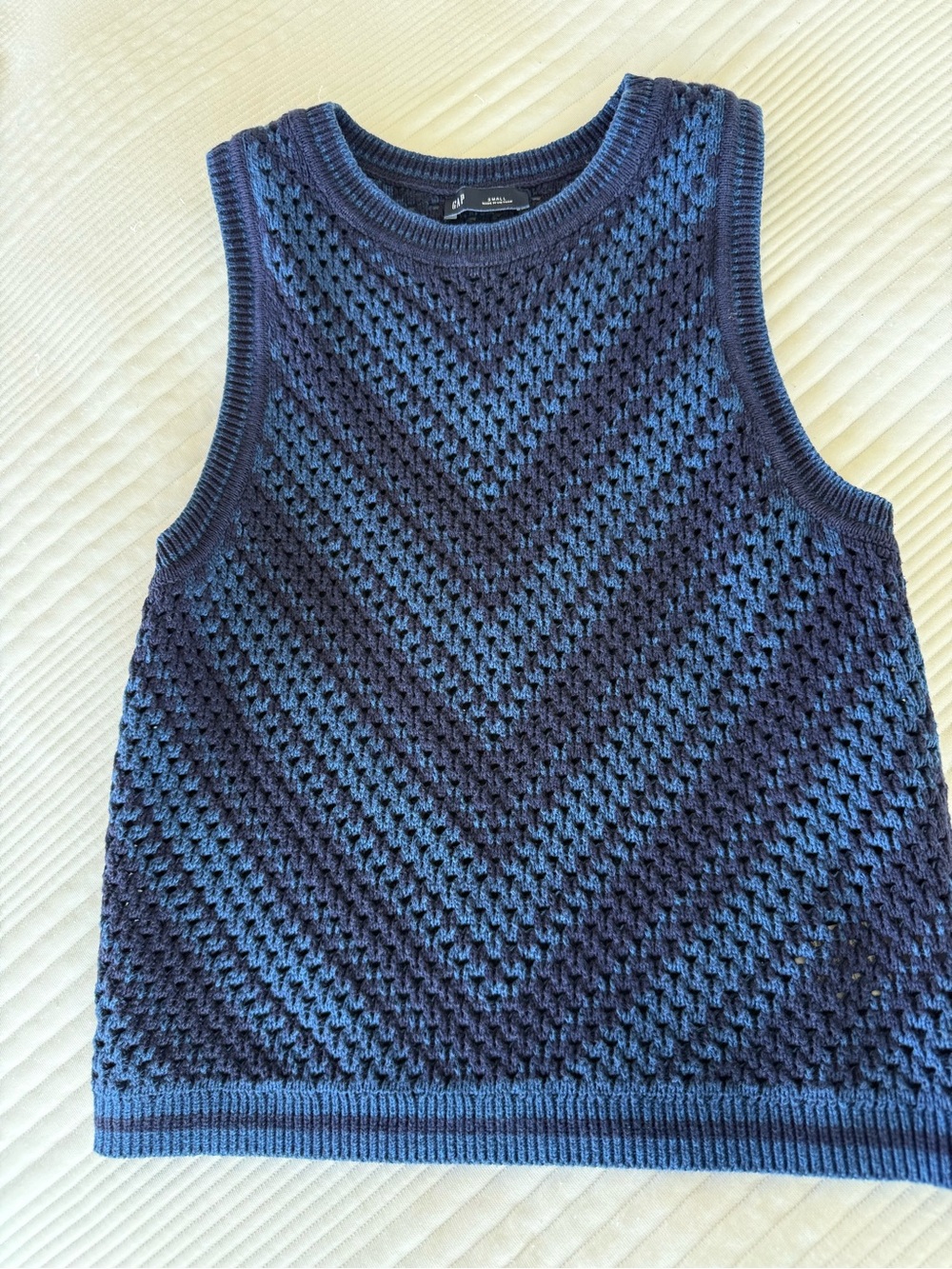 GAP Navy Blue Knit Sleeveless Sweater